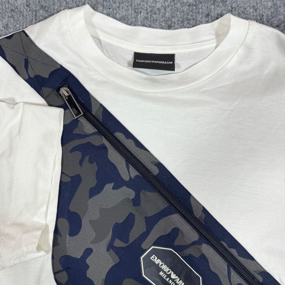 Emporio Armani T-Shirt Camo Graphic Faux Bag Mens Large White Lyocell Cotton EUC